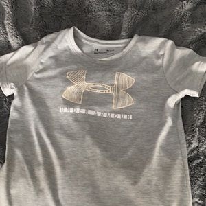 under armor Shirt